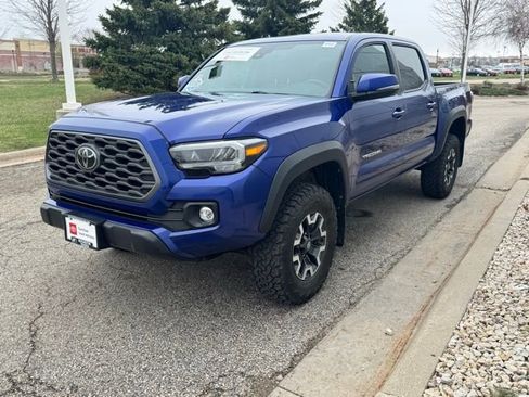 Used 2022 Toyota Tacoma TRD Off-Road w/ TRD Premium Off Road Package image 35
