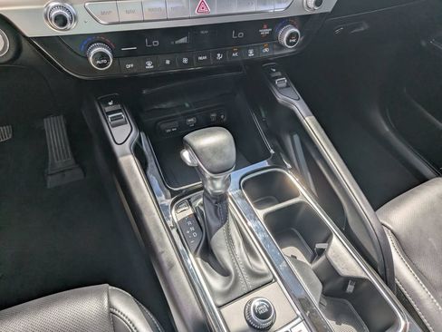 Used 2024 Kia Telluride S FWD image 26