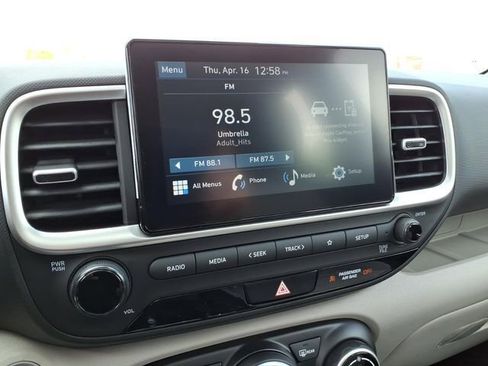 New 2026 Hyundai Venue SEL FWD image 17