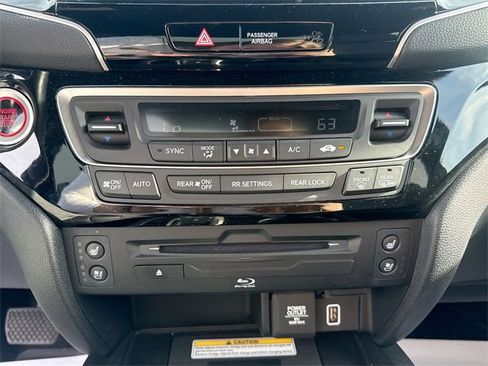 Used 2021 Honda Pilot Black Edition image 26
