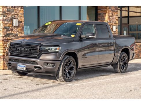 Used 2022 RAM 1500 Limited w/ Night Edition image 7