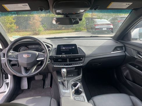 Used 2024 Cadillac CT4 Luxury image 31