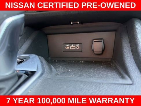 Certified 2023 Nissan Sentra SR w/ Midnight Edition Package FWD image 26
