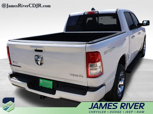 Used 2022 RAM 1500 Big Horn AWD/4WD image 5