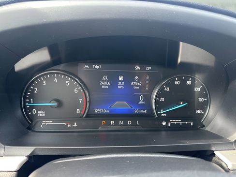 Used 2022 Ford Explorer XLT w/ Equipment Group 202A image 23