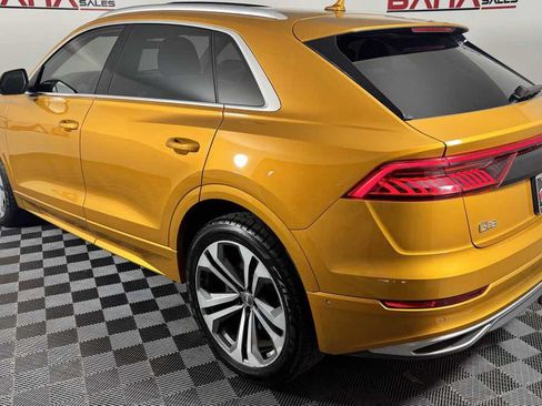 Used 2019 Audi Q8 Prestige w/ Luxury Package AWD/4WD image 5
