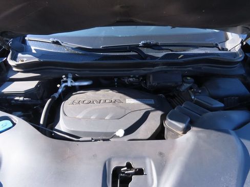 Used 2017 Honda Pilot Touring image 13