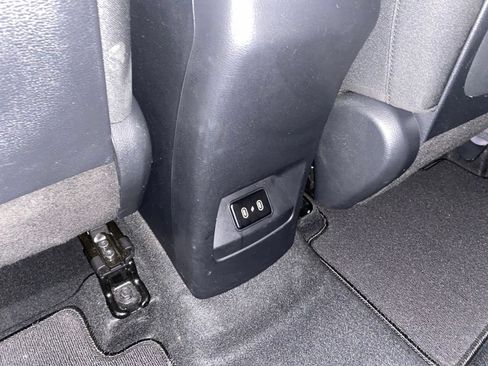 Used 2025 Kia Soul EX FWD image 30
