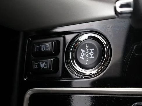Used 2024 Mitsubishi Eclipse Cross LE AWD/4WD image 34
