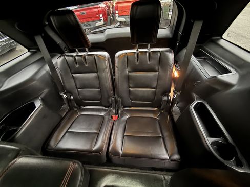 Used 2017 Ford Explorer Sport w/ Equipment Group 401A image 15