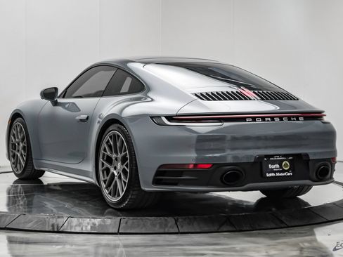 Used 2024 Porsche 911 Carrera RWD image 10