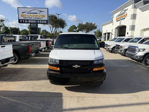 Used 2020 Chevrolet Express 2500 w/ Driver Convenience Package RWD image 34