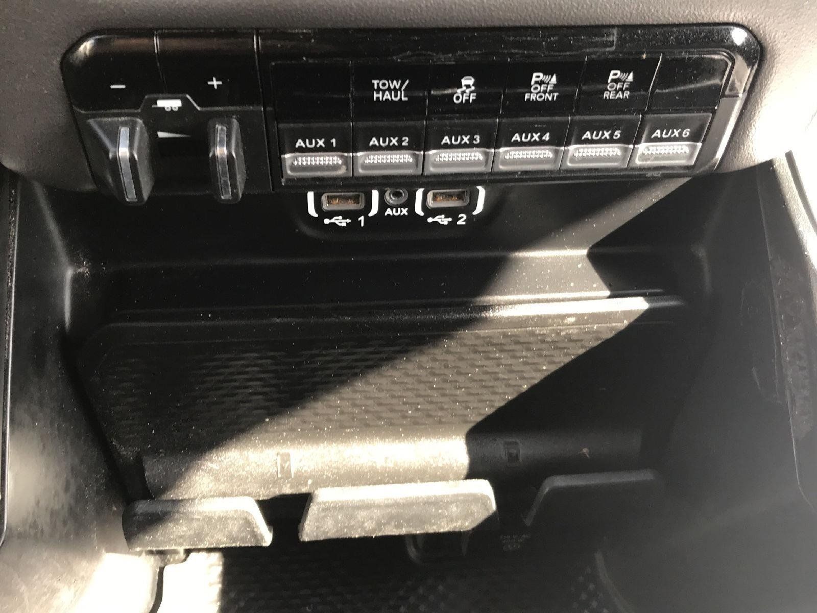 Used 2020 RAM 2500 Big Horn w/ Level 2 Equipment Group AWD/4WD image 37