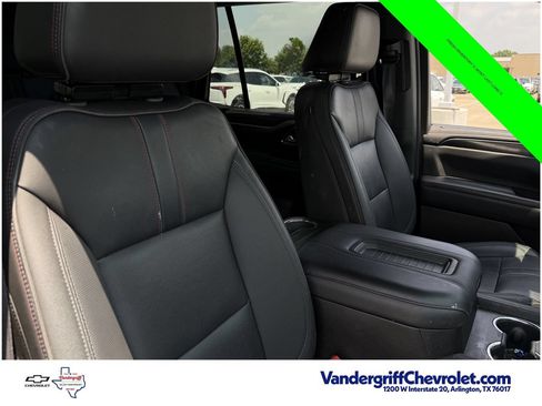Used 2022 Chevrolet Tahoe RST w/ Luxury Package RWD image 27