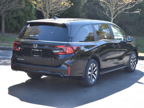 New 2026 Honda Odyssey EX-L image 5