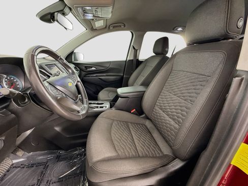 Used 2021 Chevrolet Equinox LT FWD image 21
