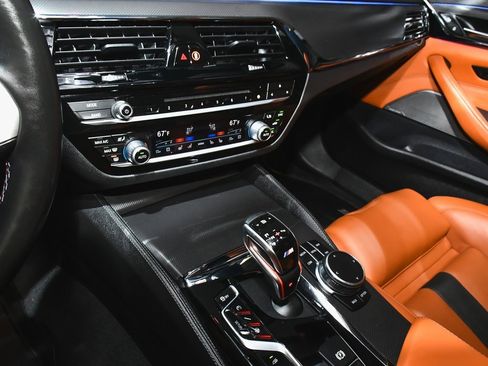 Used 2019 BMW M5 w/ Executive Package image 43