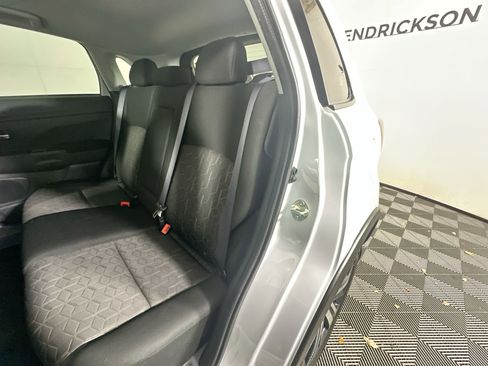 Used 2024 Mitsubishi Outlander Sport LE image 25