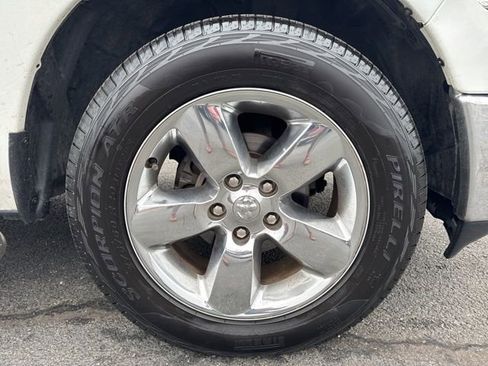 Used 2018 RAM 1500 Big Horn image 3