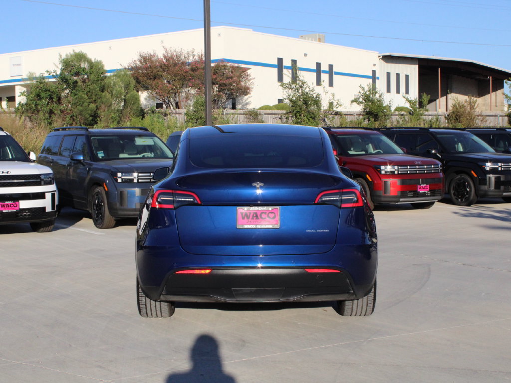 Used 2021 Tesla Model Y Long Range AWD/4WD image 11