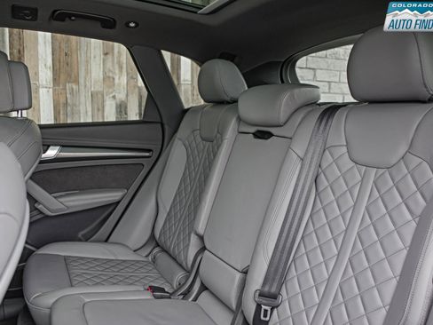 Used 2018 Audi SQ5 Prestige w/ Prestige Package image 25