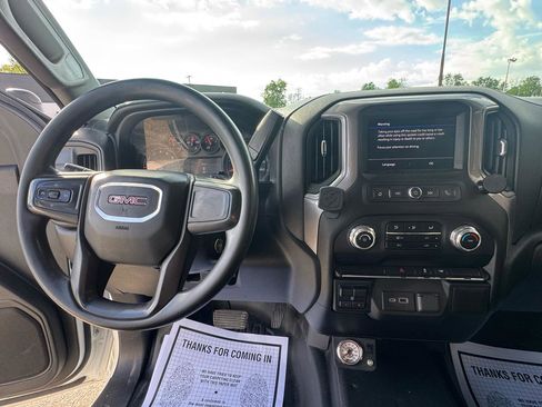 Used 2021 GMC Sierra 2500 2WD Crew Cab image 18
