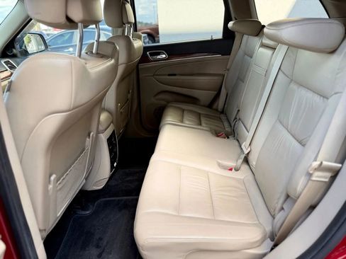 Used 2013 Jeep Grand Cherokee Limited w/ Trailer Tow Group image 21