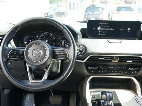 Certified 2024 MAZDA CX-90 Plug-In Hybrid w/ Preferred AWD/4WD image 19
