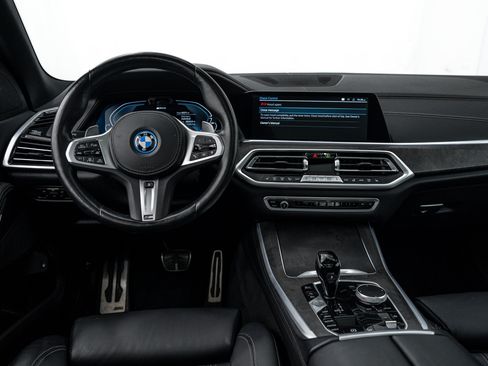 Used 2022 BMW X5 xDrive45e w/ M Sport Package AWD/4WD image 10