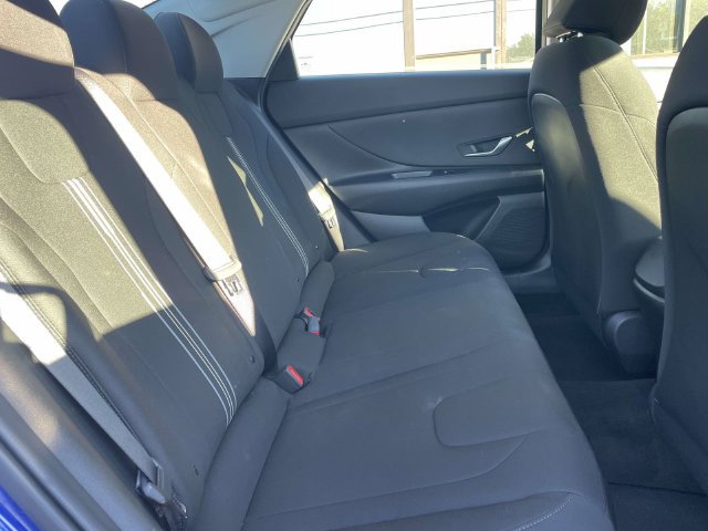 Certified 2023 Hyundai Elantra Blue FWD image 10