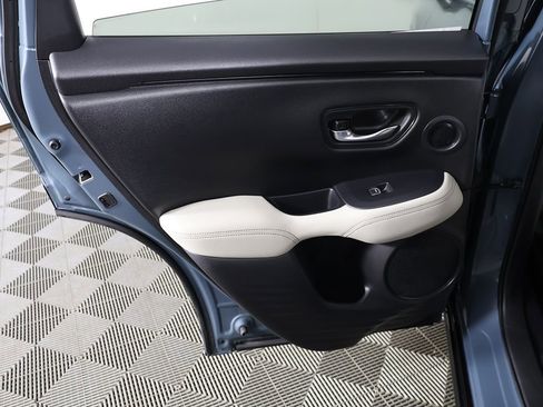 Used 2024 Honda HR-V EX-L image 25
