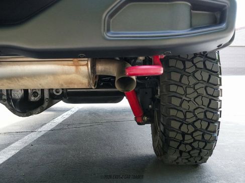 Used 2016 Jeep Wrangler Unlimited Rubicon image 76