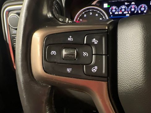 Used 2019 Chevrolet Silverado 1500 High Country w/ Technology Package AWD/4WD image 16