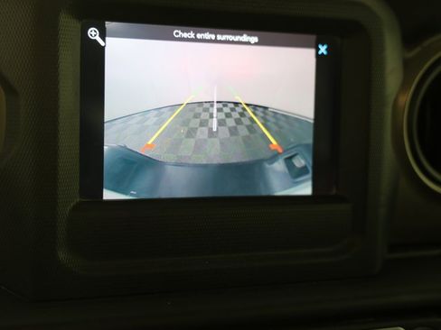 Used 2020 Jeep Gladiator Sport w/ Quick Order Package 24S image 19