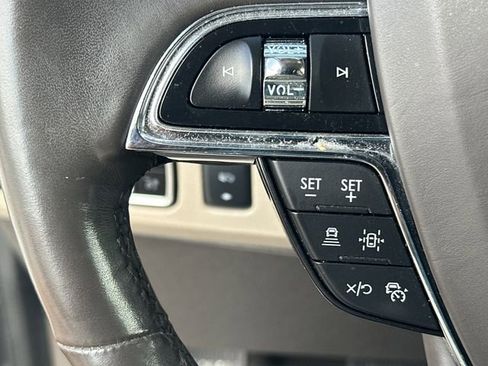 Used 2023 Lincoln Navigator Reserve RWD image 28