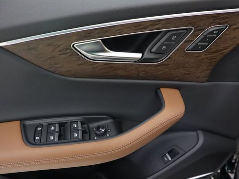 New 2026 Audi Q8 Premium Plus image 24