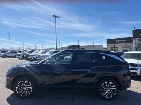 New 2026 Hyundai Tucson Limited image 8