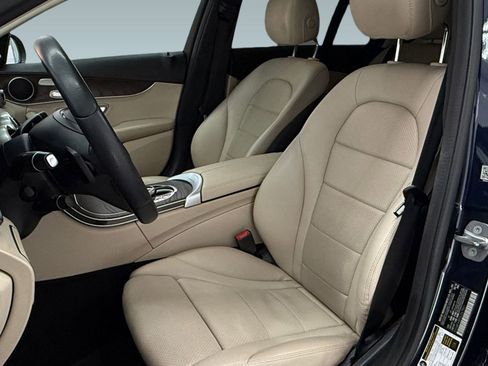 Used 2018 Mercedes-Benz C 300 C 300 image 5