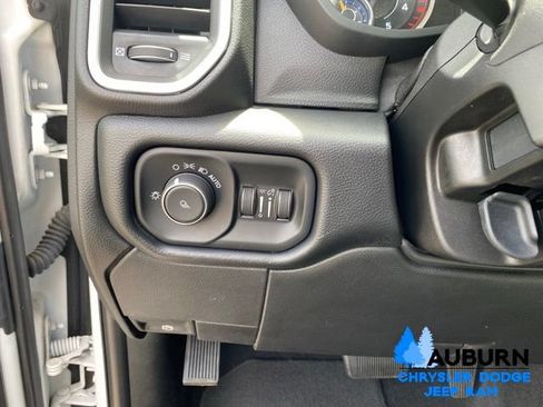 Used 2019 RAM 2500 Big Horn AWD/4WD image 34