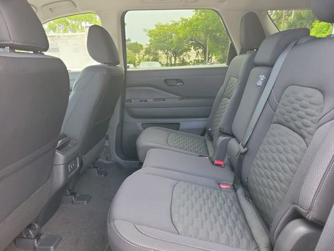 New 2026 Nissan Pathfinder SV FWD image 17
