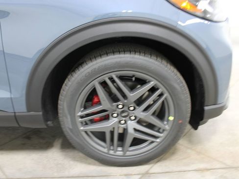 New 2026 Ford Explorer ST-Line w/ ST-Line Street Pack image 41