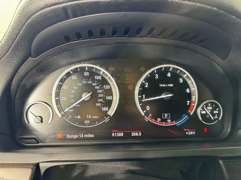 Used 2011 BMW 750Li xDrive image 14