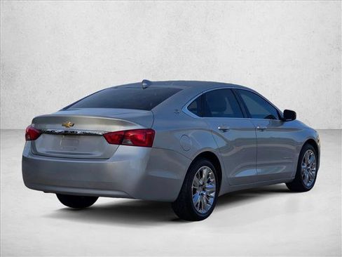 Used 2019 Chevrolet Impala LS FWD image 4