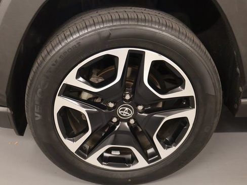 Used 2020 Toyota RAV4 Adventure AWD/4WD image 8