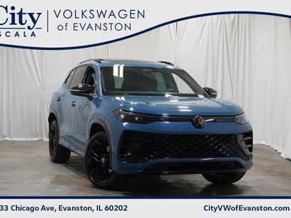 Certified 2025 Volkswagen Tiguan SE R-Line