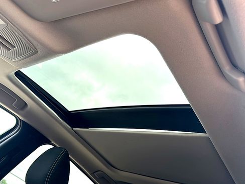 New 2026 Nissan Kicks SV w/ SV Premium Package FWD image 13