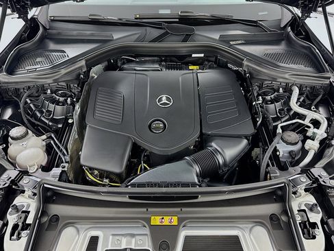New 2026 Mercedes-Benz GLC 300 GLC 300 image 10