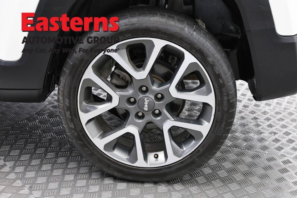 Used 2022 Jeep Renegade Limited w/ Sun, Sound & Wheels Group AWD/4WD image 36