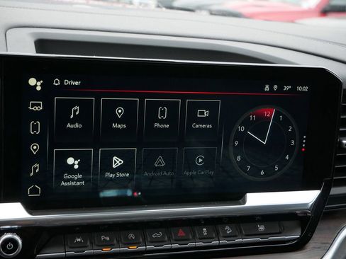 Used 2022 GMC Sierra 1500 SLT w/ SLT Premium Plus Package image 34