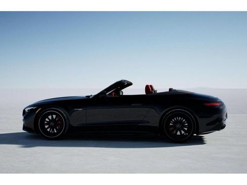 Used 2026 Mercedes-Benz SL 55 AMG 4MATIC image 33